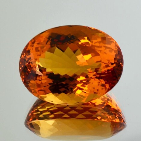 Imperial Topas oval orange unbehandelt 33,23 ct