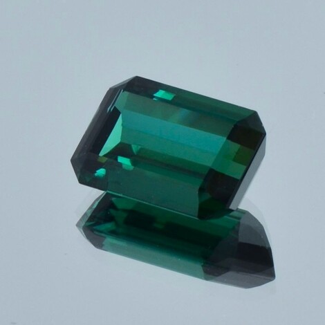 Tourmaline octagon bluish  green 9.21 ct