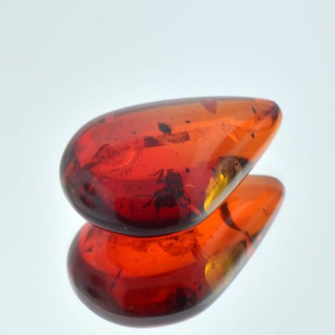 Burma Amber pear 14.76 ct