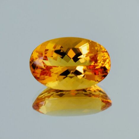 Imperial-Topas oval yellow orange untreated 13.68 ct