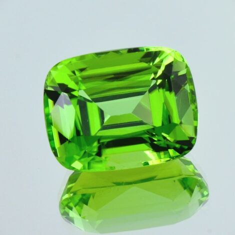 Peridot cushion intense green untreated 24.98 ct