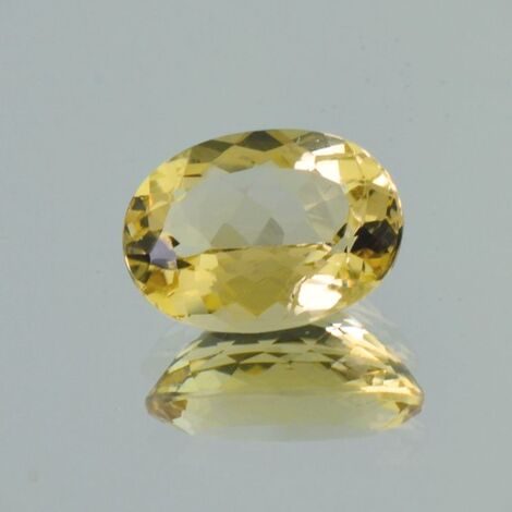 Edelberyll, Oval facettiert (7,40 ct.) aus Nigeria
