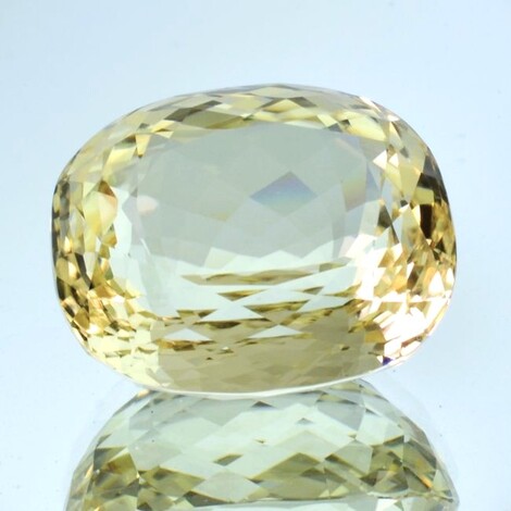 Hiddenit (Spodumen), Antikoval facettiert (134,45 ct.) aus Pakistan