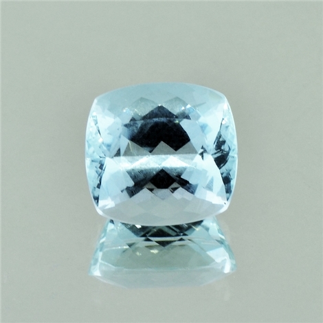 Aquamarin Antik 5,67 ct Aquamarin Antik 5,67 ct
