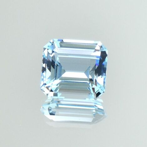 Aquamarin octagon hellblau unbehandelt 5,95 ct