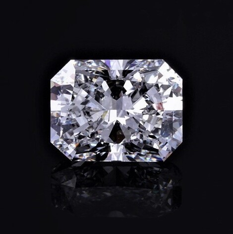 Diamant Radiant hochfeines weiss D lupenrein