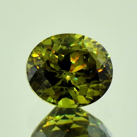 Garnet Andradit oval 1.95 ct Garnet Andradit oval 1.95 ct