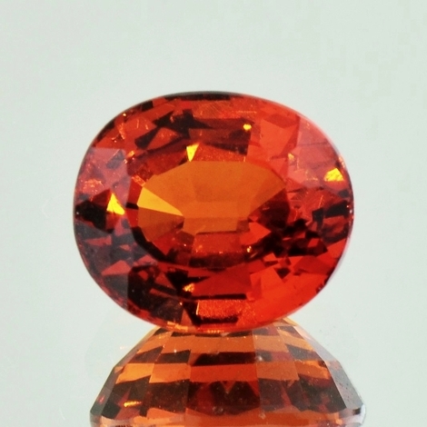 Garnet Spessartite oval dark orange 5.47 ct Garnet Spessartite oval dark orange 5.47 ct