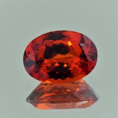 Garnet Spessartite oval reddish-orange 4.17 ct Garnet Spessartite oval reddish-orange 4.17 ct