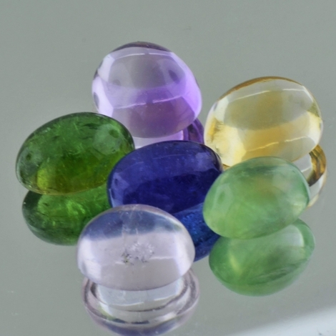 Mixed Lot Cabochons oval multicolor 32,0 ct Mixed Lot Cabochons oval multicolor 32,0 ct