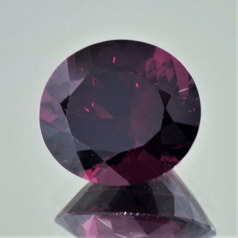 Rhodolith oval 17,46 ct Rhodolith oval 17,46 ct