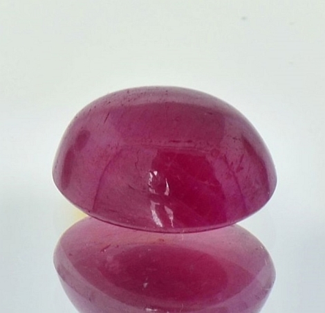 Ruby Cabochon oval 6.83 ct Ruby Cabochon oval 6.83 ct