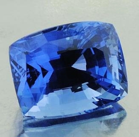 Saphir antik blau 12,25 ct Saphir antik blau 12,25 ct