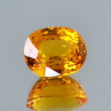 Saphir oval intensives Gelborange 6,40 ct.