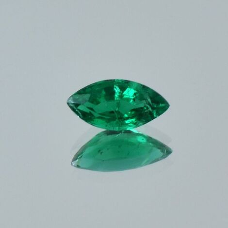 Emerald marquise green 0.89 ct.