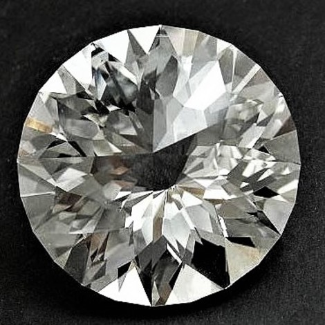 Topas Rund-Design farblos 47,52 ct Topas Rund-Design farblos 47,52 ct