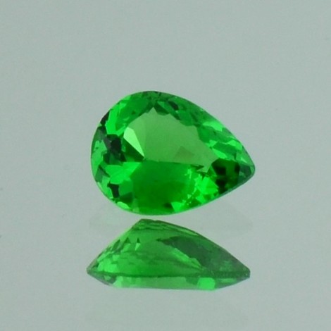 Tsavorite Garnet pear intense grass green 0.72 ct