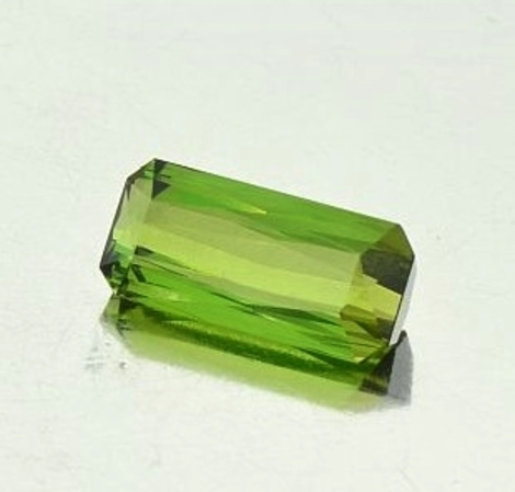 Verdelith Turmalin octagon 3,87 ct Verdelith Turmalin octagon 3,87 ct