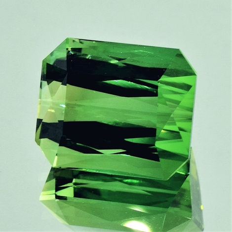 Verdelith Turmalin octagon grün 22,91 ct Verdelith Turmalin octagon grün 22,91 ct