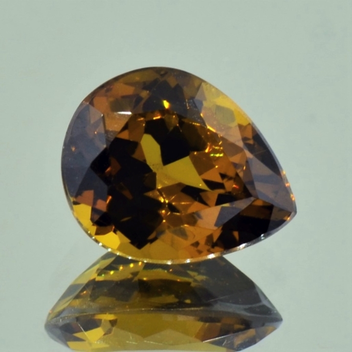 Garnet Grossularite pear yellowish brown 5.68 ct