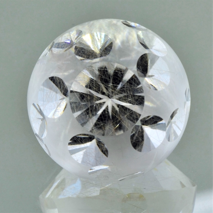 Rutilated Quartz round fantasy 78.56 ct