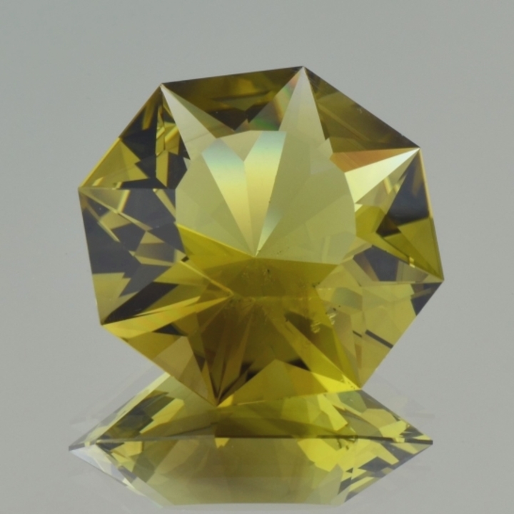 Citrine Design-Achteck brownish yellow 44.21 ct