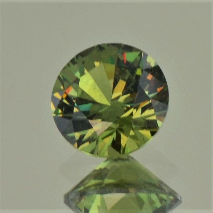 Demantoid Garnet round brilliant green 1.96 ct