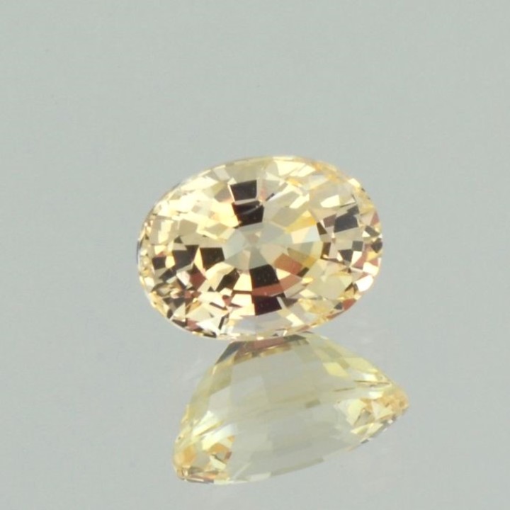 Sapphire oval light yellow unheated 2.78 ct