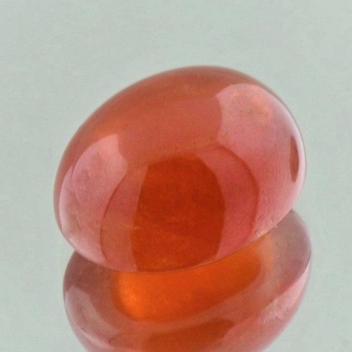 Mandarin-Granat Cabochon oval orange 33,48 ct.