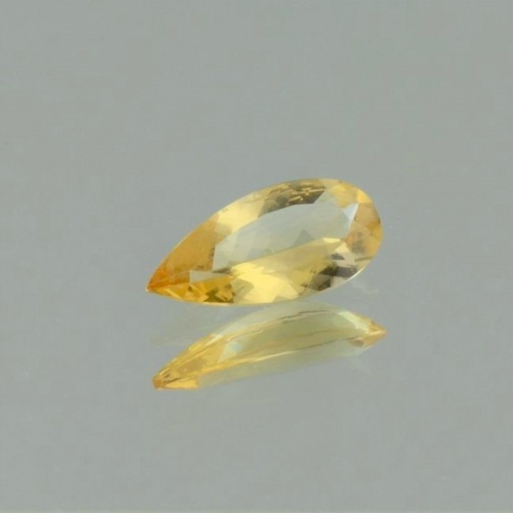 Topaz pear yellow untreated 1.35 ct.