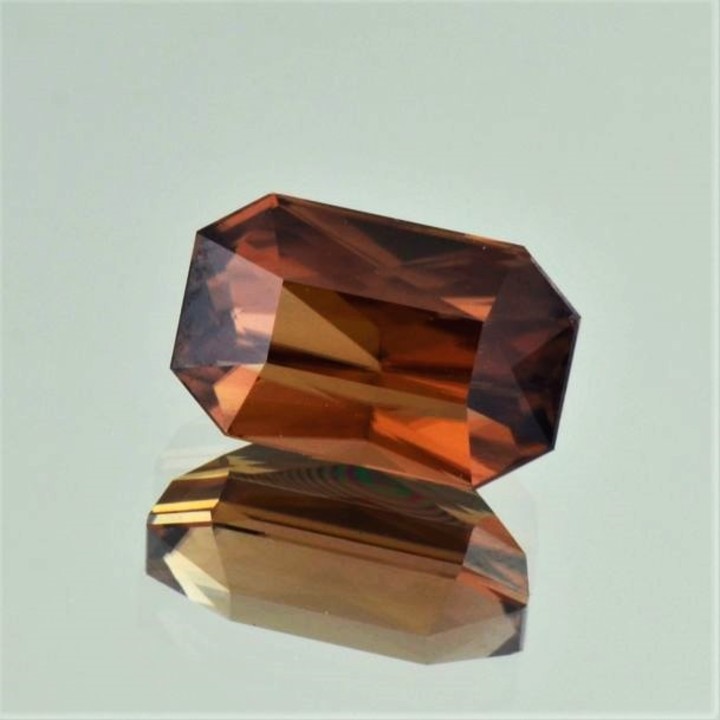 Zirkon octagon-princess braun unbehandelt 10,25 ct.