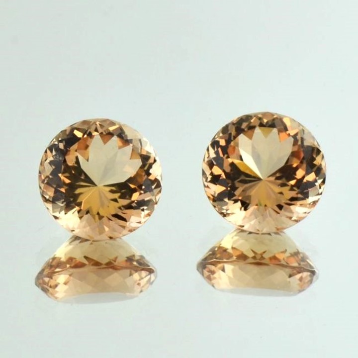 Topaz Pair round 16.73 ct