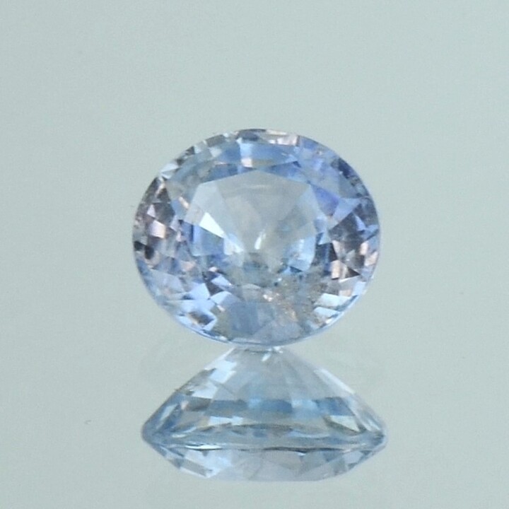 Sapphire oval very light blue unheated 2.14 ct