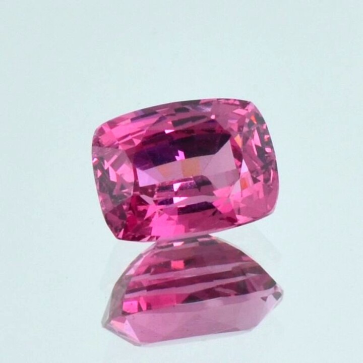 Spinell antik purpur-rosa unbehandelt 4,01 ct.