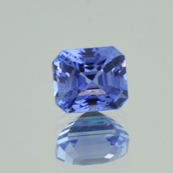 Saphir octagon blau unbehandelt 2,52 ct.