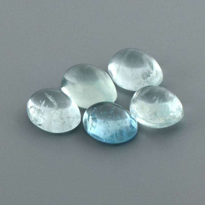 Aquamarin Lot Cabochons oval 32,57 ct