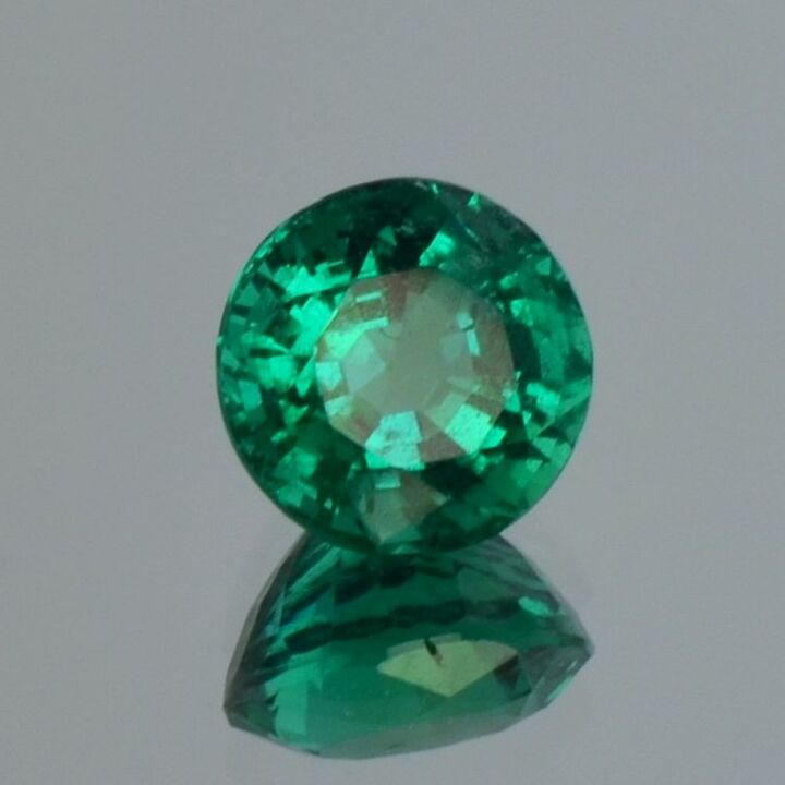 Smaragd rund grün 1,76 ct.