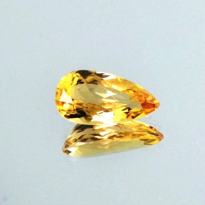 Imperial Topas Tropfen orangegelb 2,41 ct