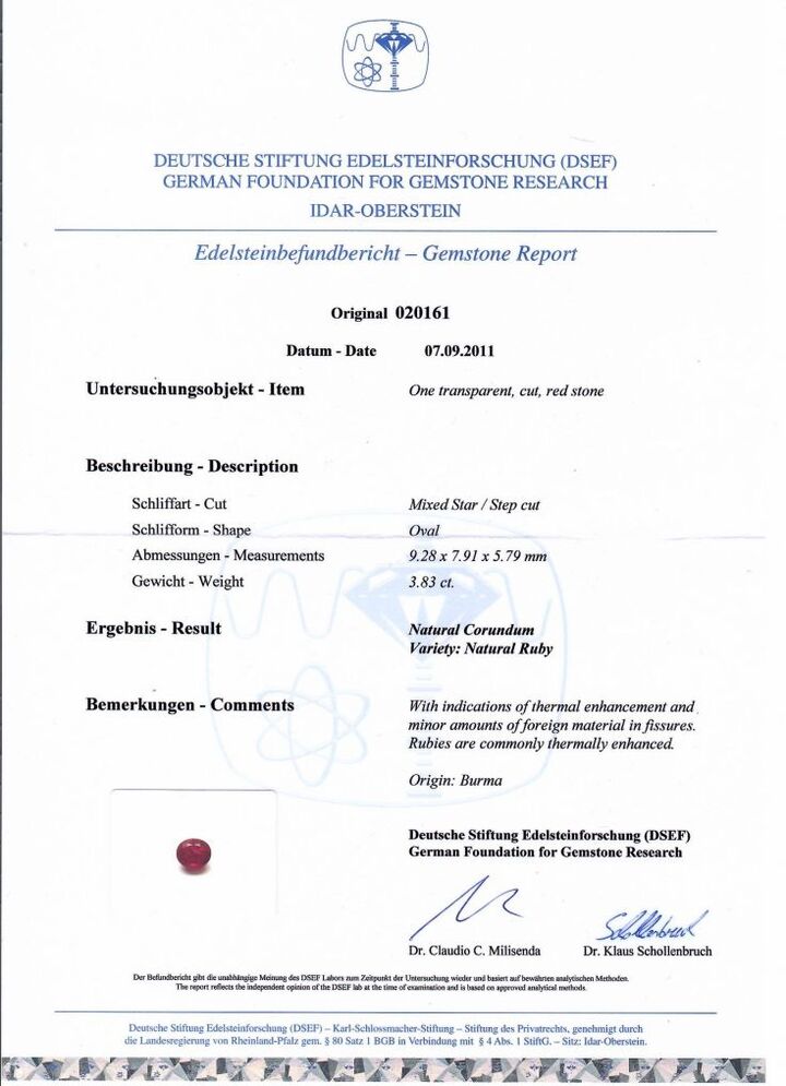 Gutachten zu Burma Ruby oval intense pinkish red 3.83 ct.