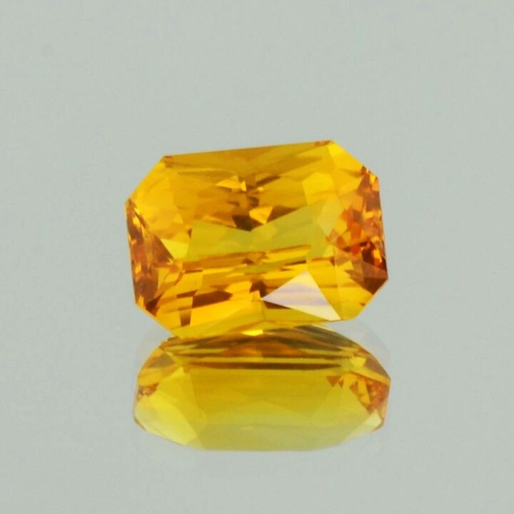 Sapphire octagon-princess yellow orange 4.00 ct.