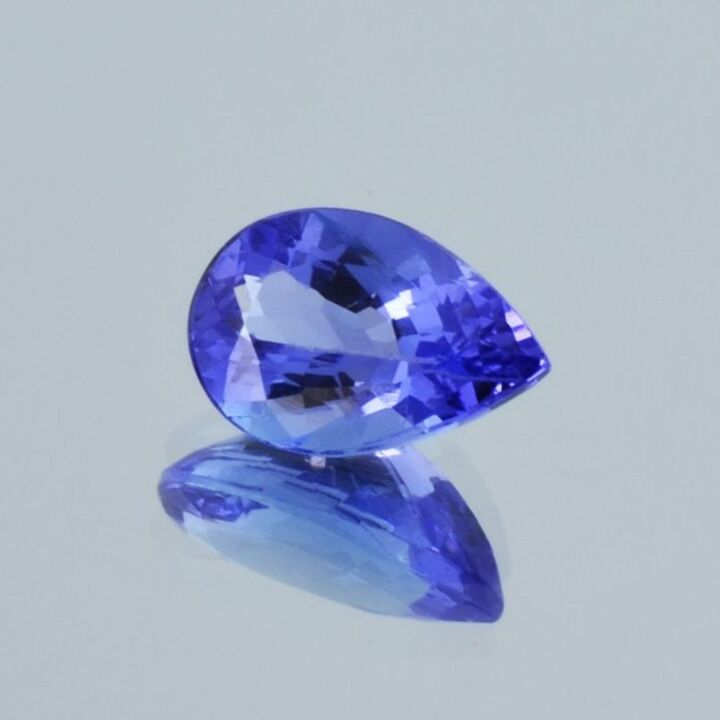 Tansanit Tropfen lila-blau 2,15 ct.