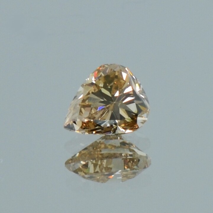 Diamond pear brownish champagne  0.39 ct