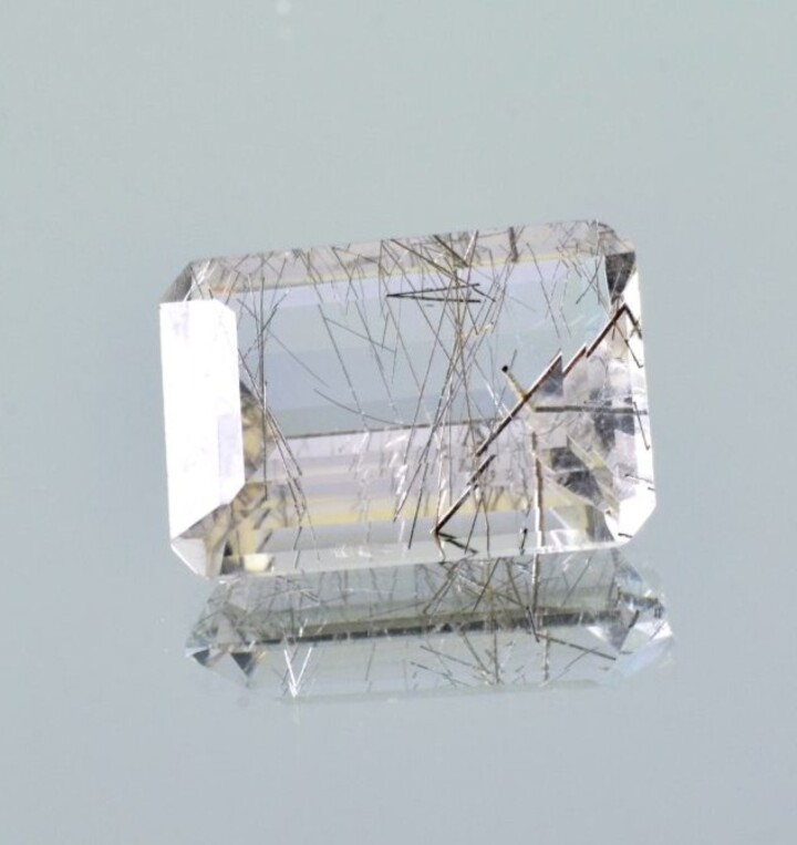 Rutilquarz octagon farblos 13,23 ct.