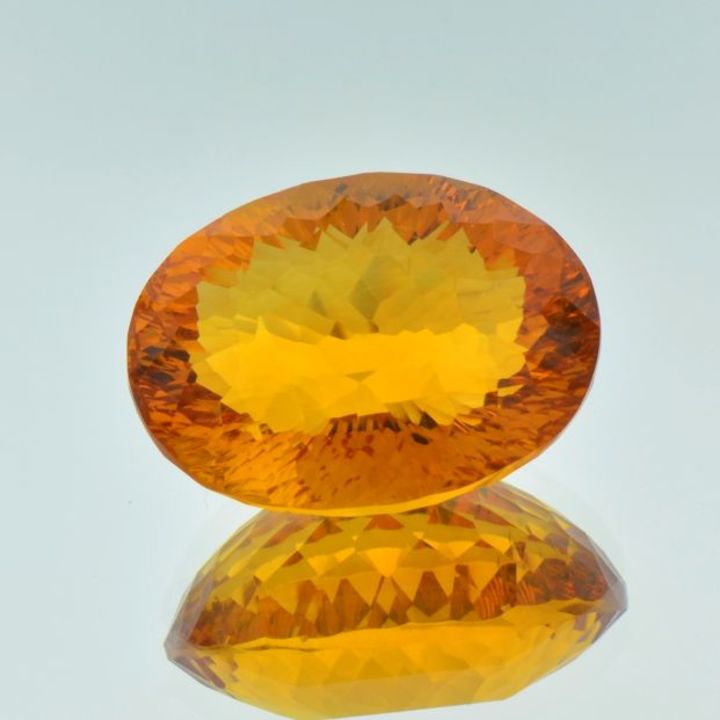 Citrin Design-Oval gelblich orange 44,38 ct