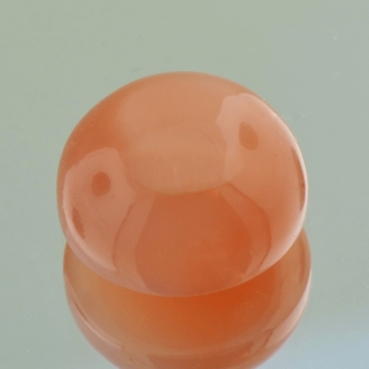 Mondstein Cabochon rund orange 3,3 ct