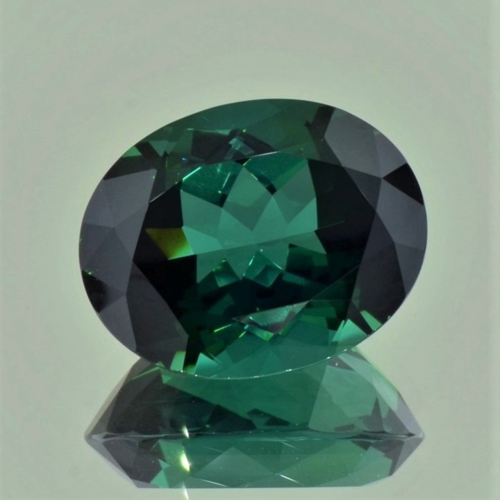 Green Tourmaline Tourmaline oval green 23.99 ct