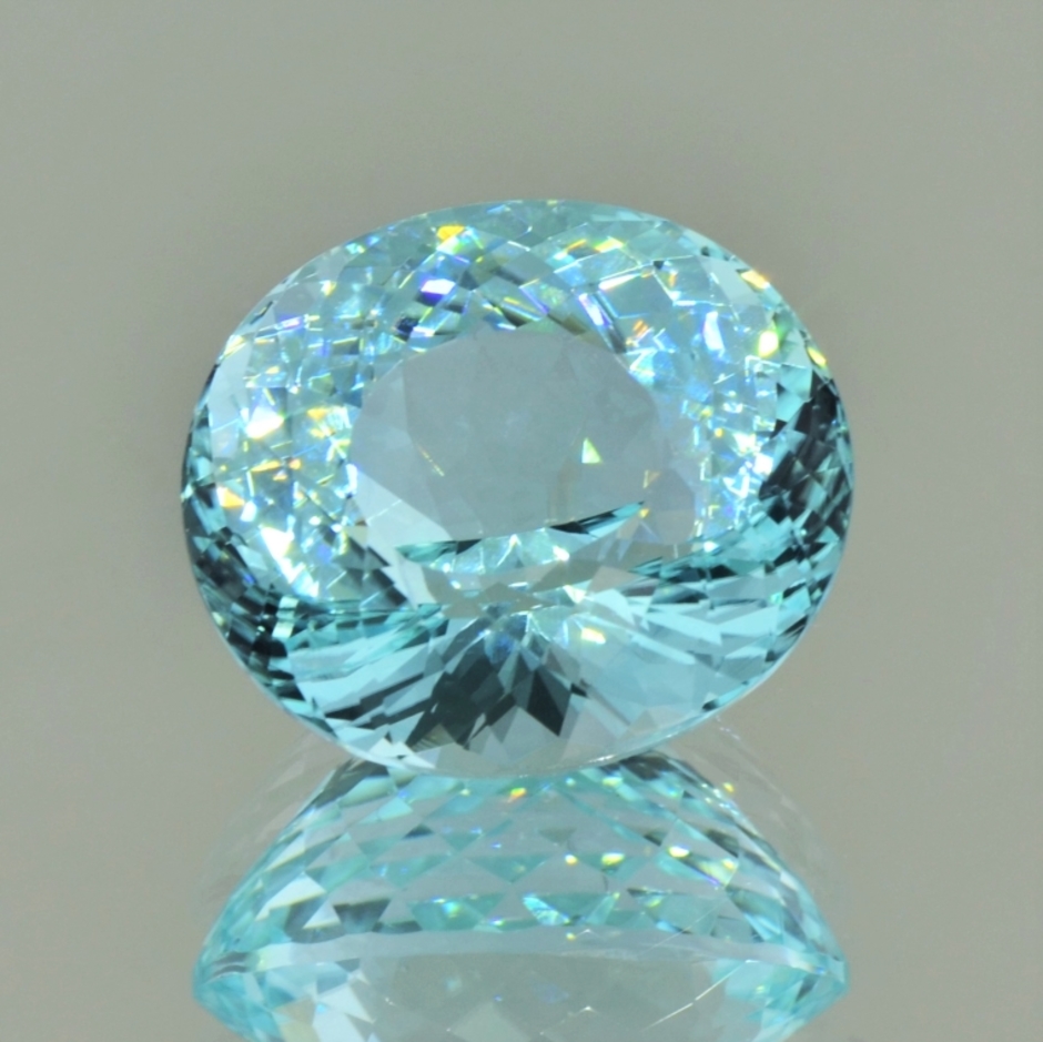 Paraiba Turmalin oval grünlich hellblau 16,23 ct