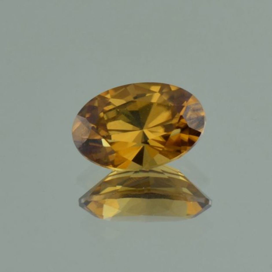 Zirkon oval gelbbraun 4,08 ct