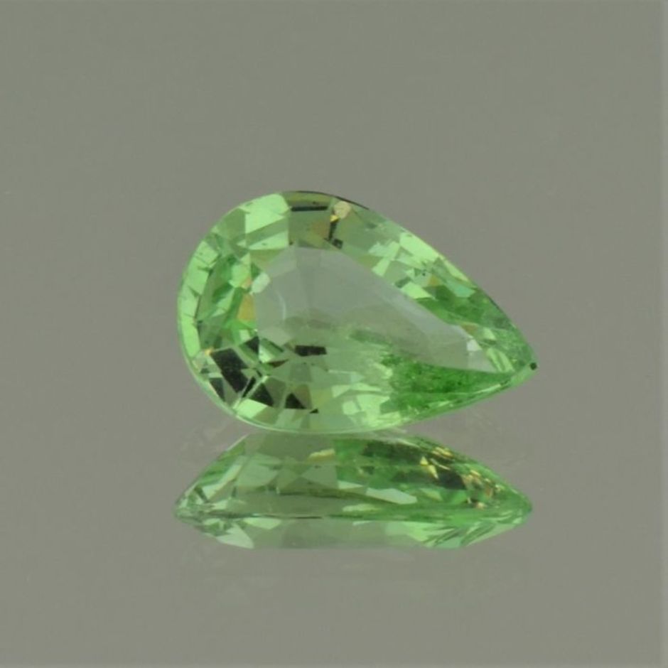 Garnet Grossularite pear mint green 3.78 ct