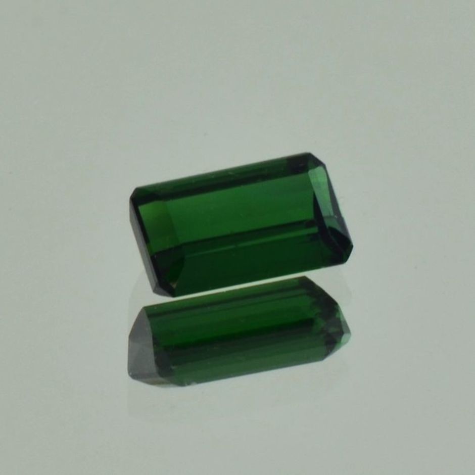 Green Tourmaline Tourmaline octagon green 3.15 ct